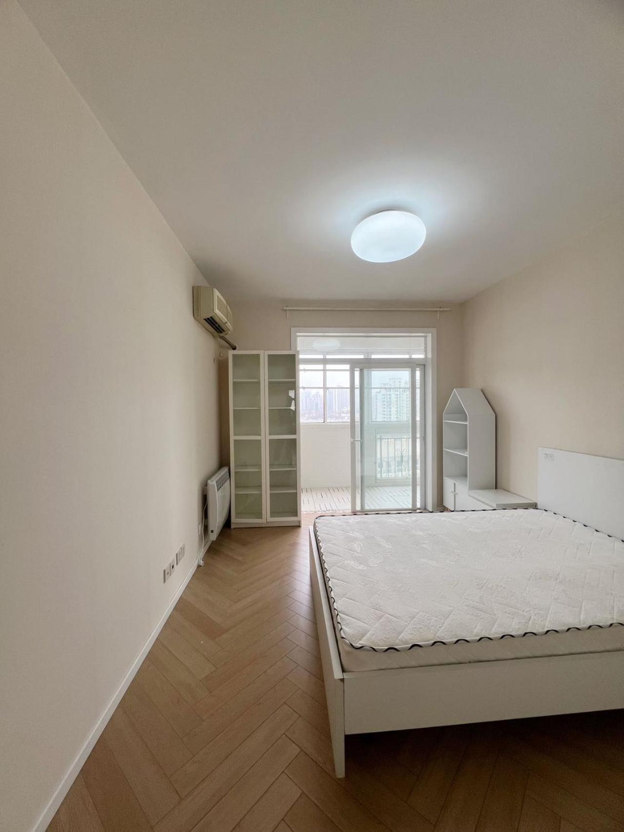 Apartment Jing'an Temple Designer Boutique Large Four